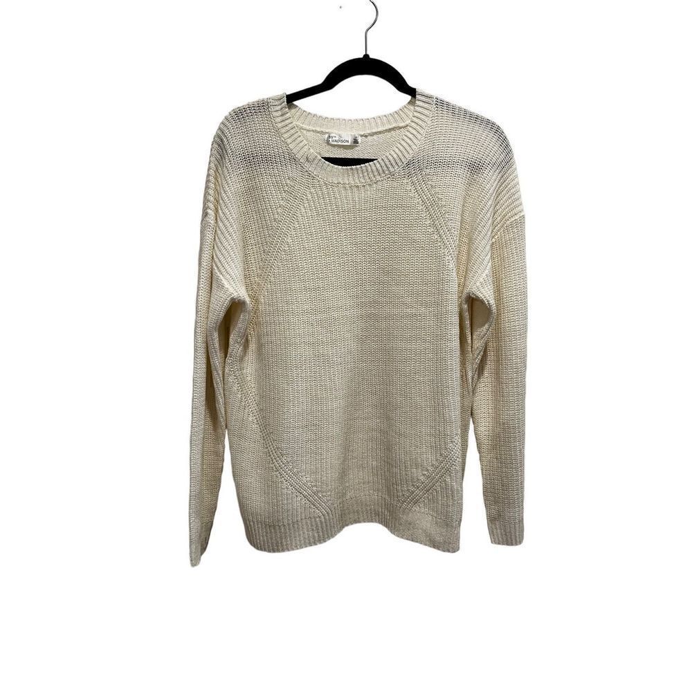 89th Madison size large light weight cream sweater